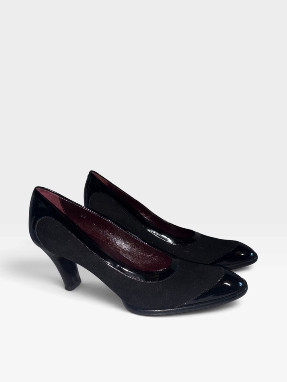 Tod's Black Suede/Patent Leather Pointed Toe Pump Heels